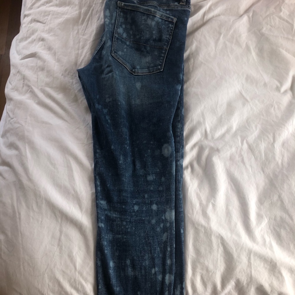 ACID SPLATTER WASH AE HIGH RISE JEANS - Picture 3 of 7